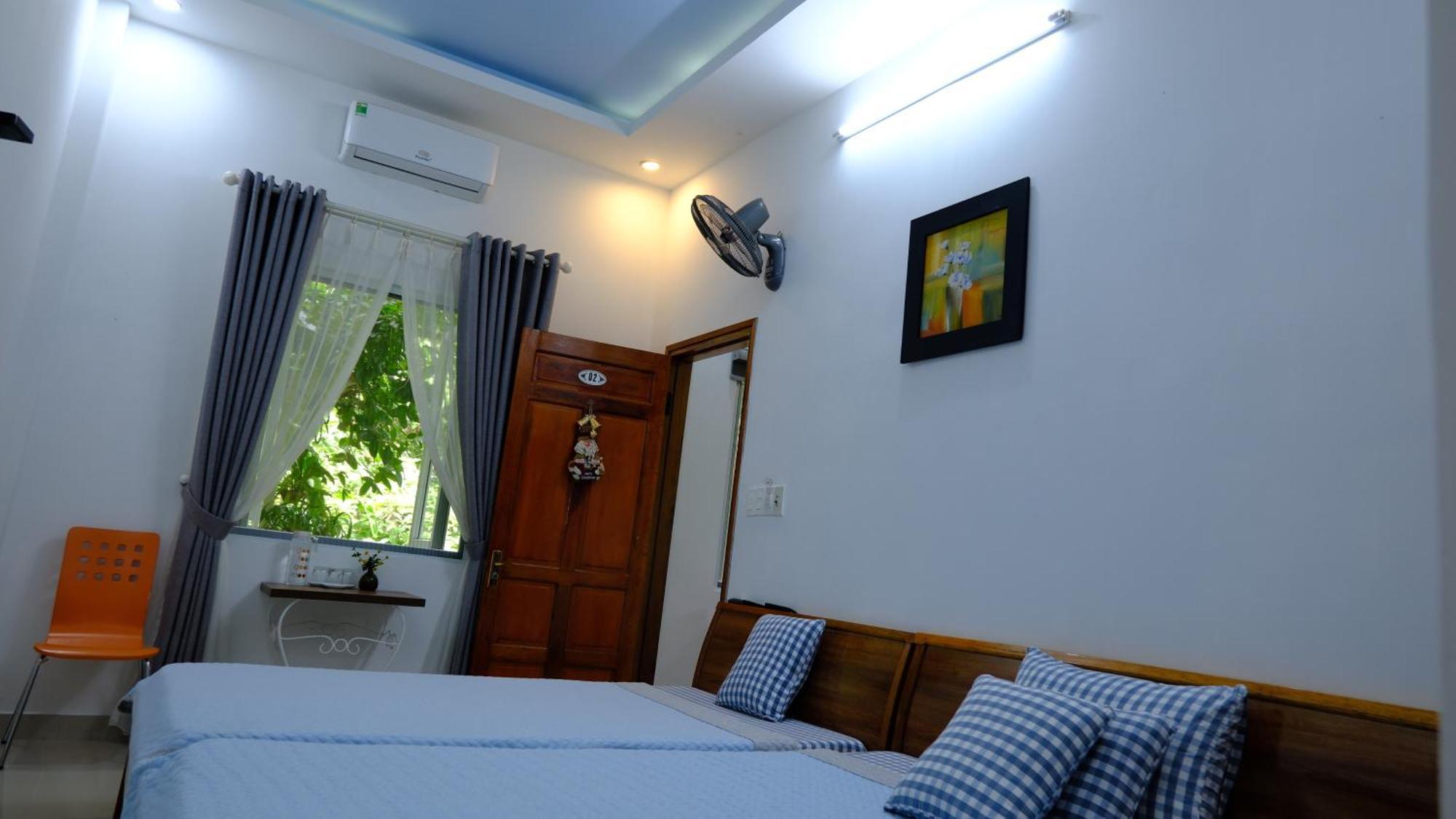 Cung Dan Xua Homestay Hue Bagian luar foto